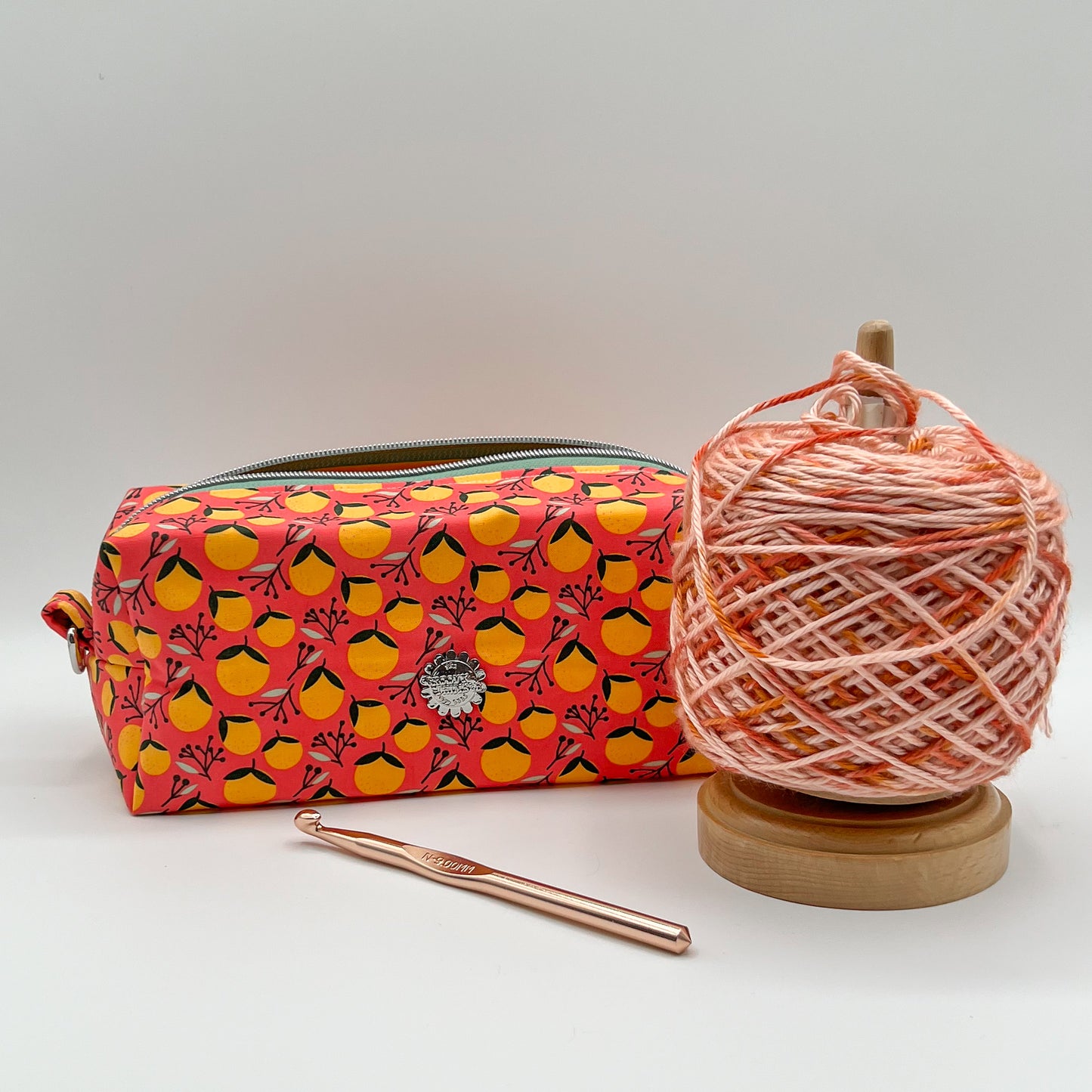 Project Bag in Coral Oranges