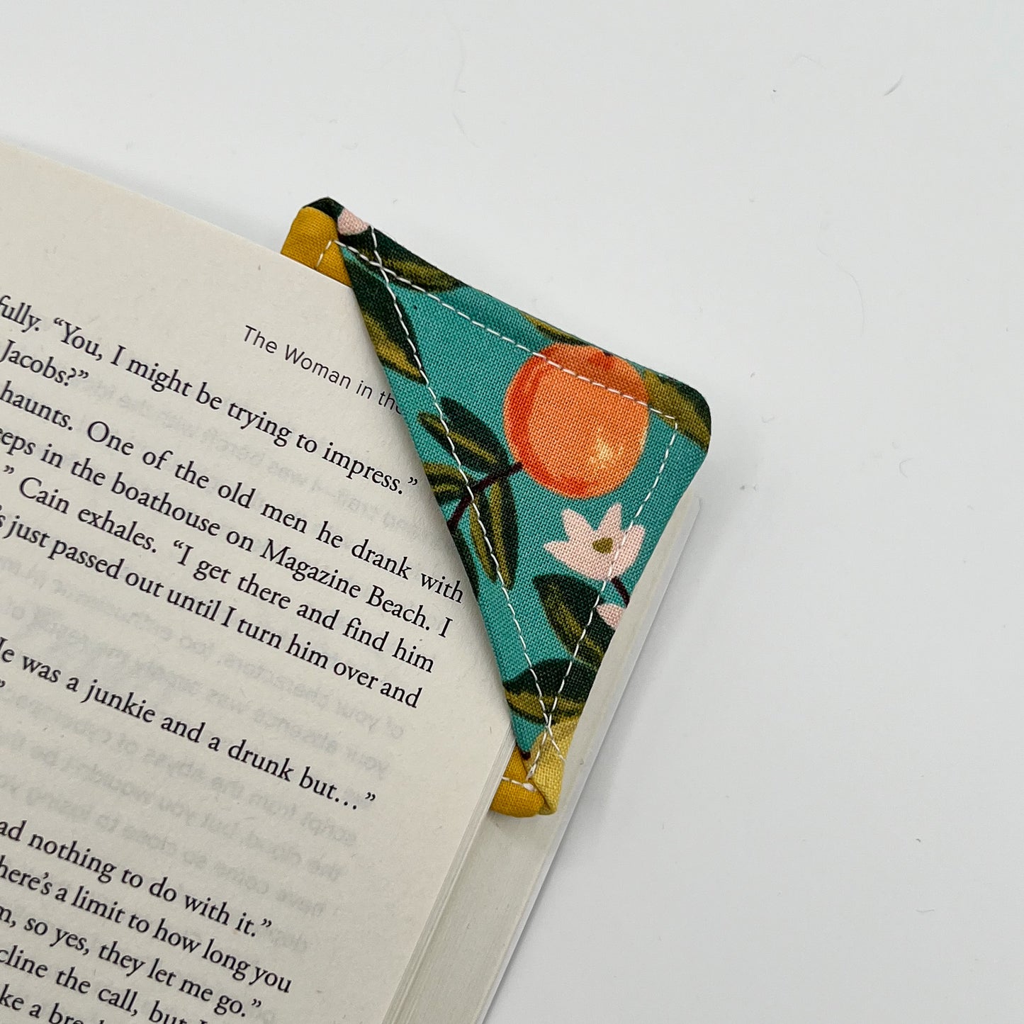 Book Sleeve with 2 Fabric Bookmarks in Citrus Floral