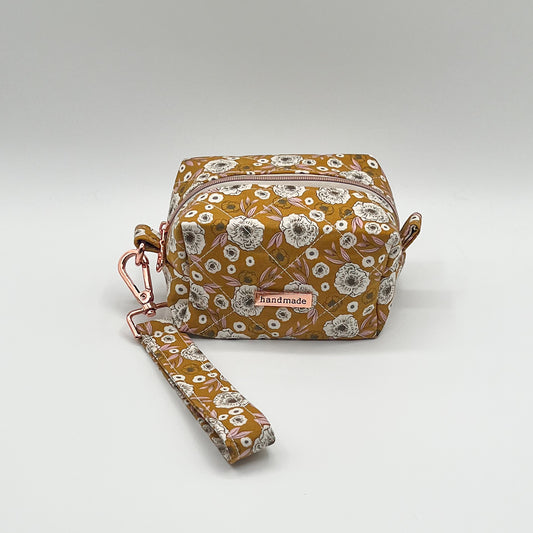 Small Quilted Makeup Bag in Golden Bloom