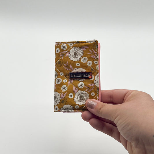 Quilted Card Wallet in Golden Bloom