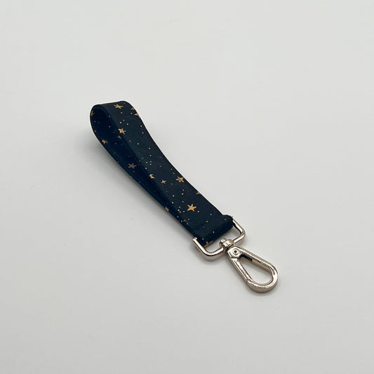 Key Fob Wristlet in Metallic Stars