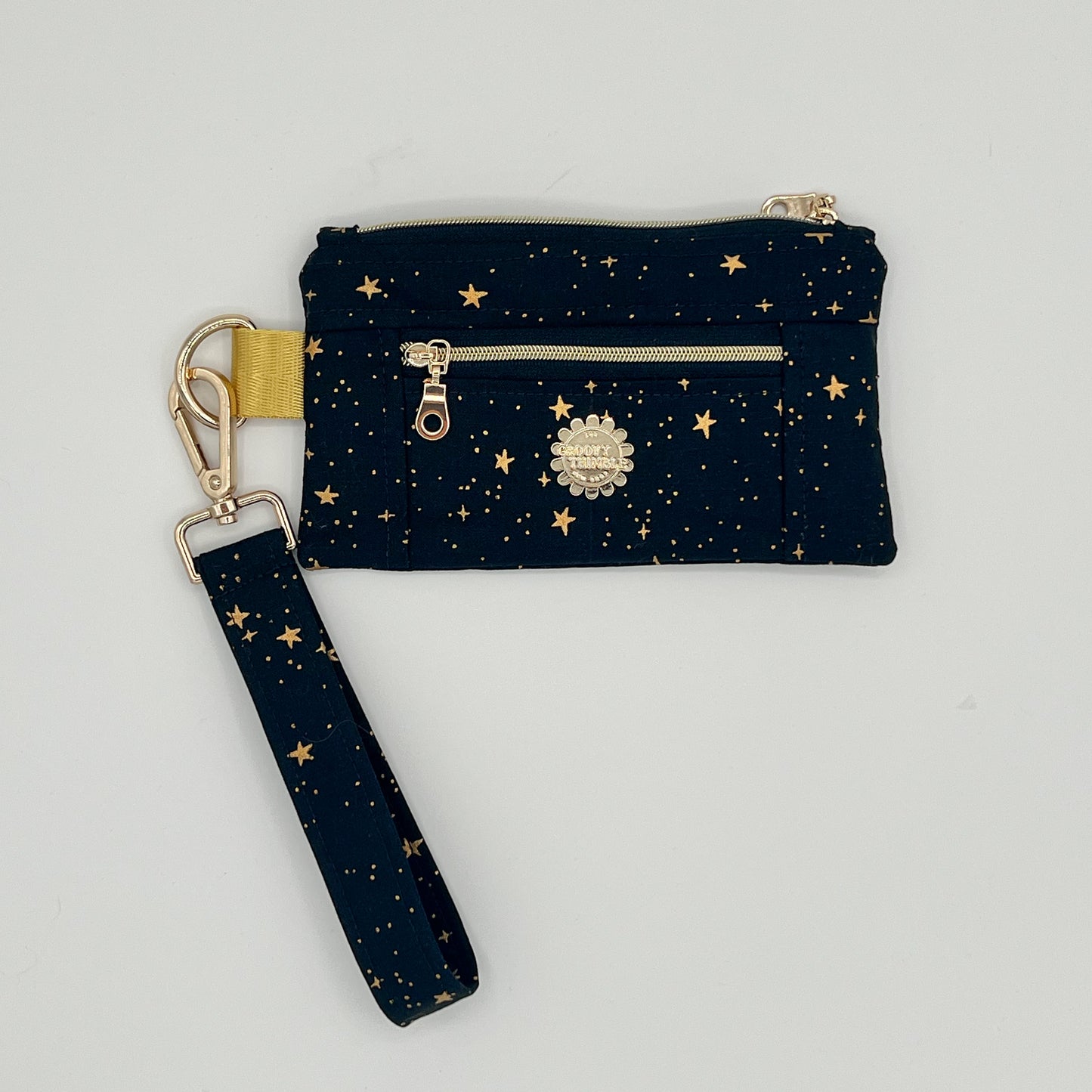 Two-Pocket Wristlet in Metallic Stars
