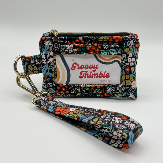 Wristlet Wallet in Bright Meadow