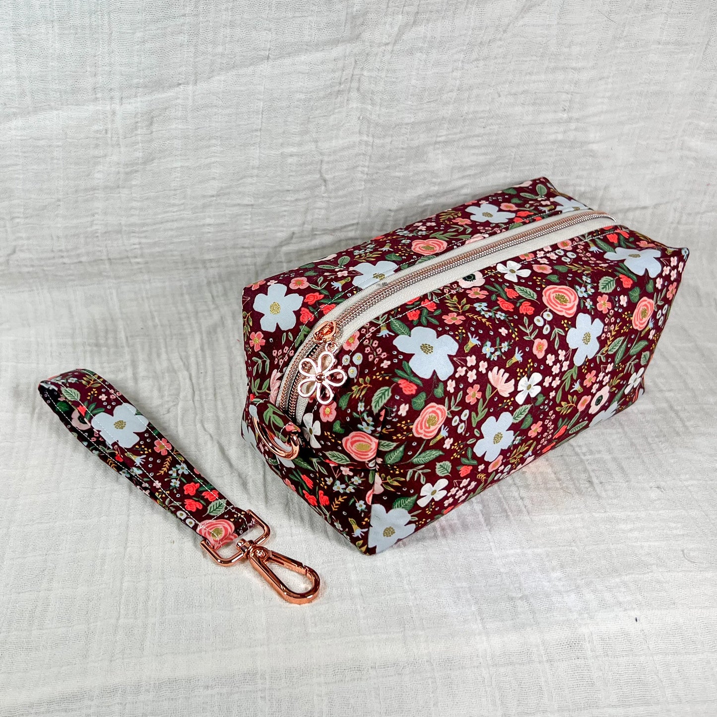 Large Makeup Bag in Wild Rose