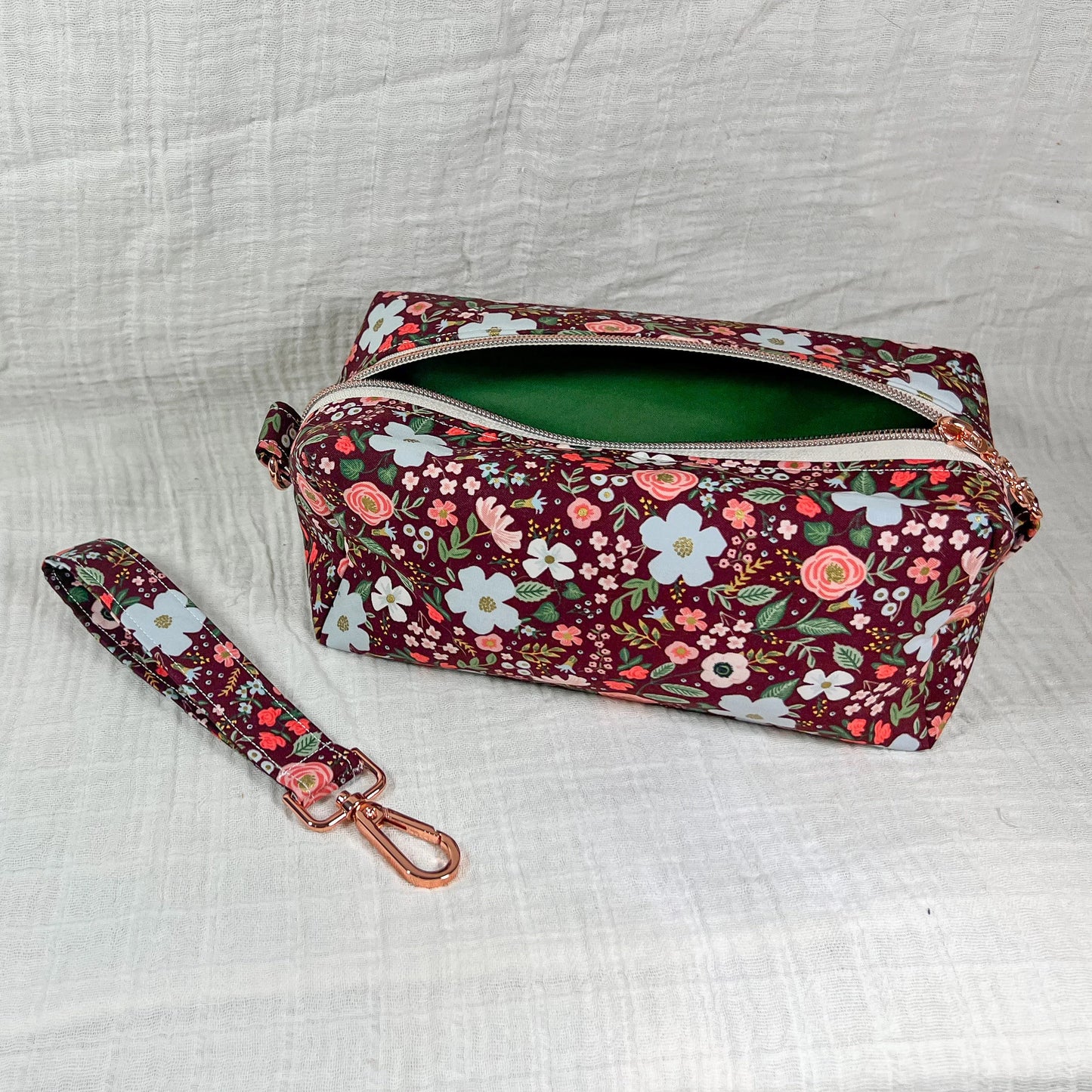 Large Makeup Bag in Wild Rose