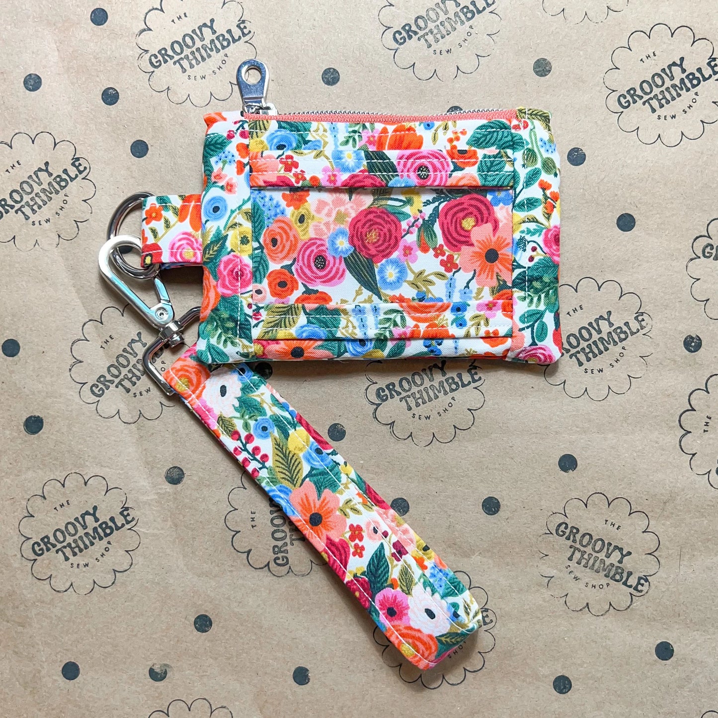 Wristlet Wallet in Petite Garden