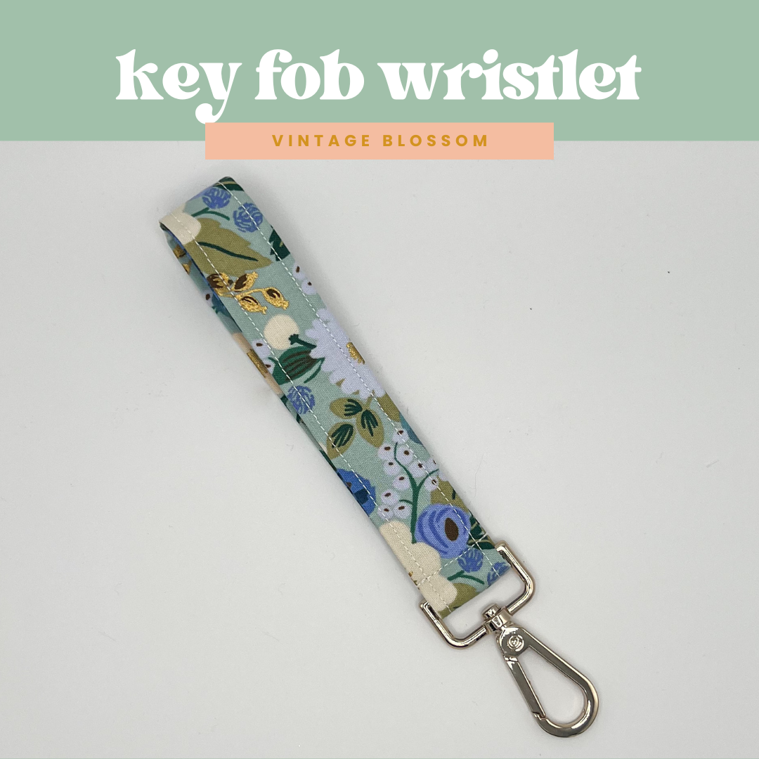 Key Fob Wristlet in Vintage Blossom