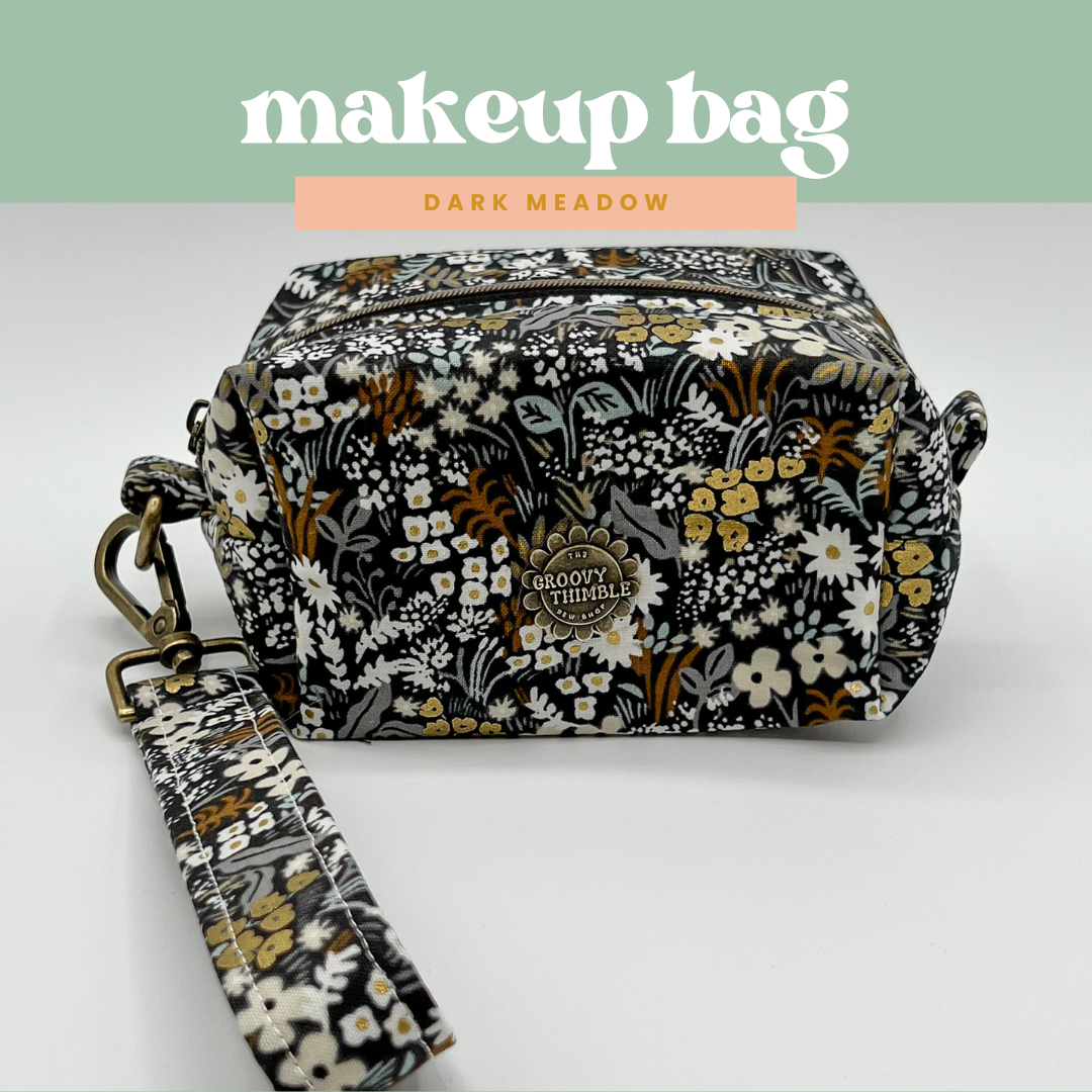 Small Makeup Bag in Dark Meadow