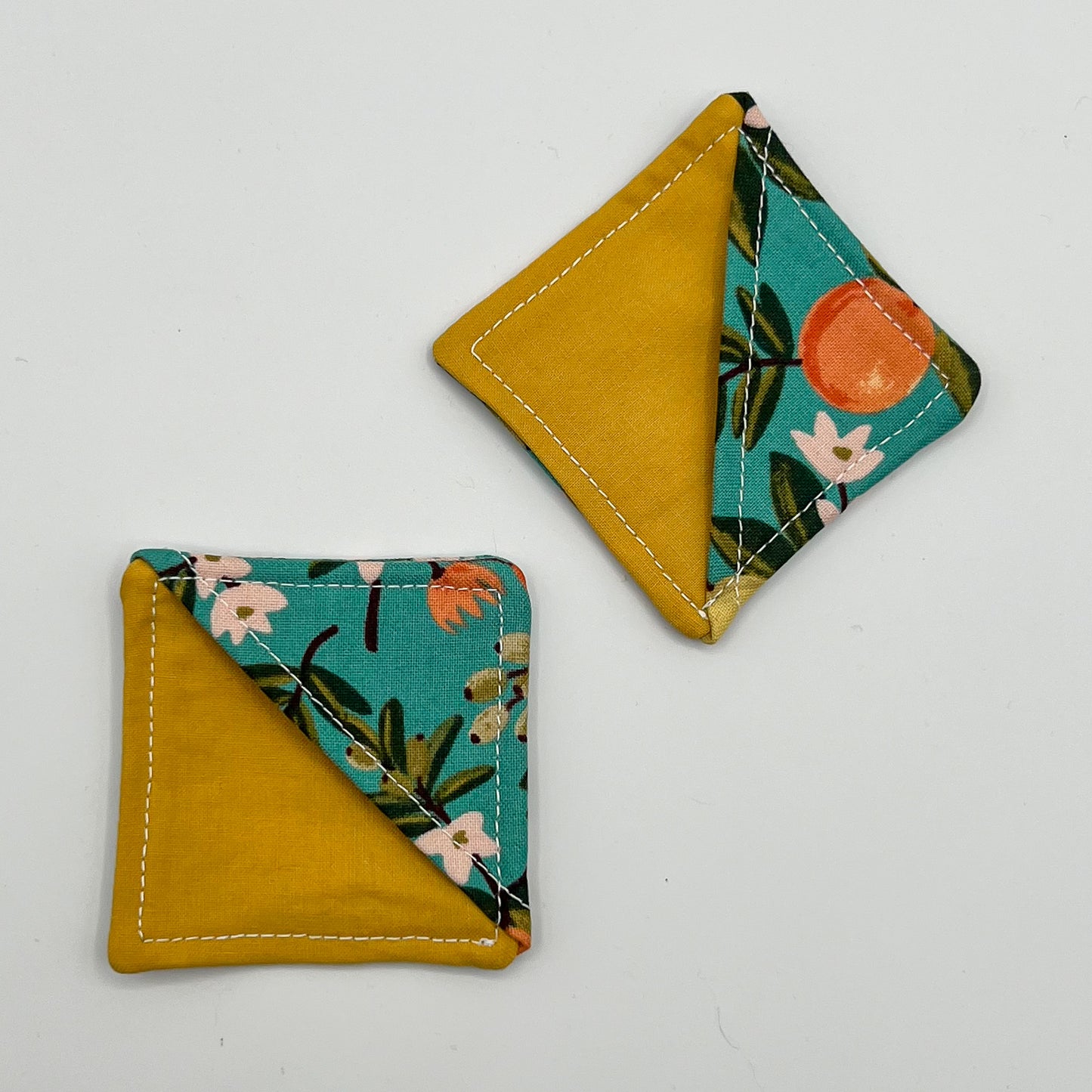Book Sleeve with 2 Fabric Bookmarks in Citrus Floral