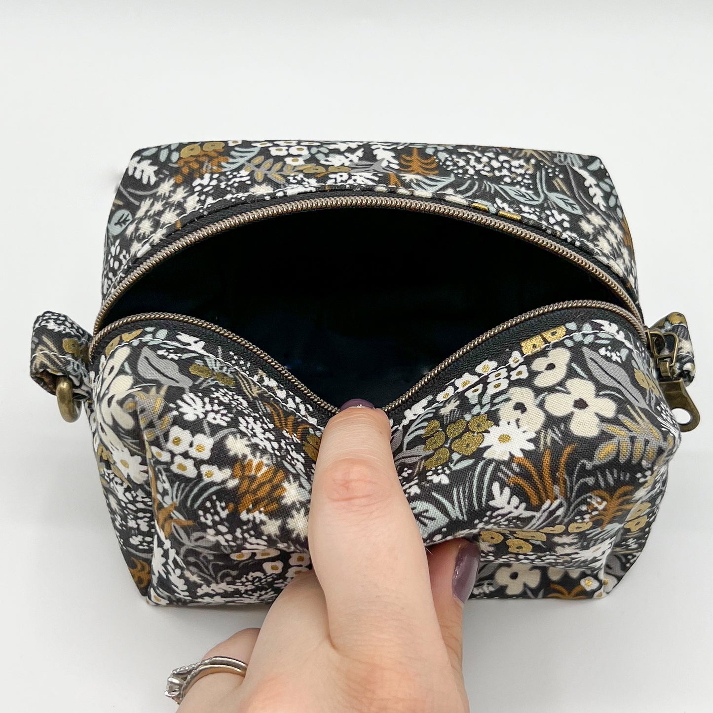 Small Makeup Bag in Dark Meadow