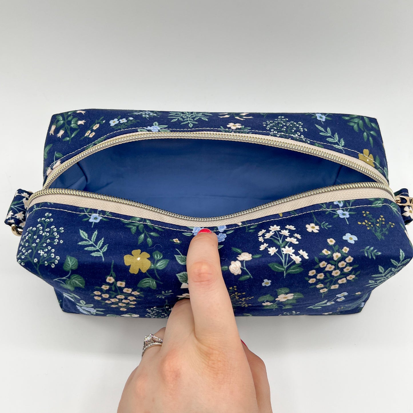 Project Bag in Strawberry Fields