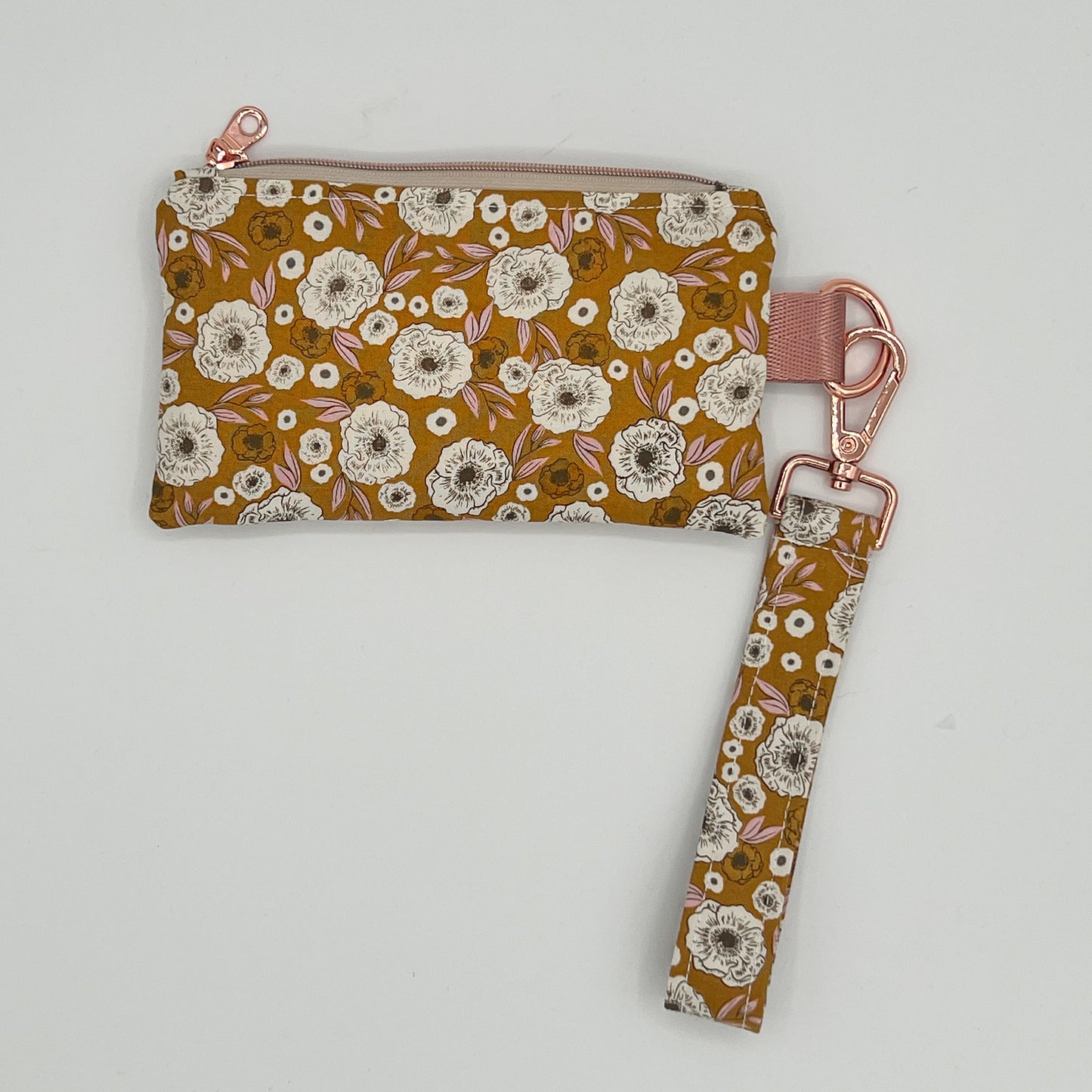 Two-Pocket Wristlet in Golden Bloom