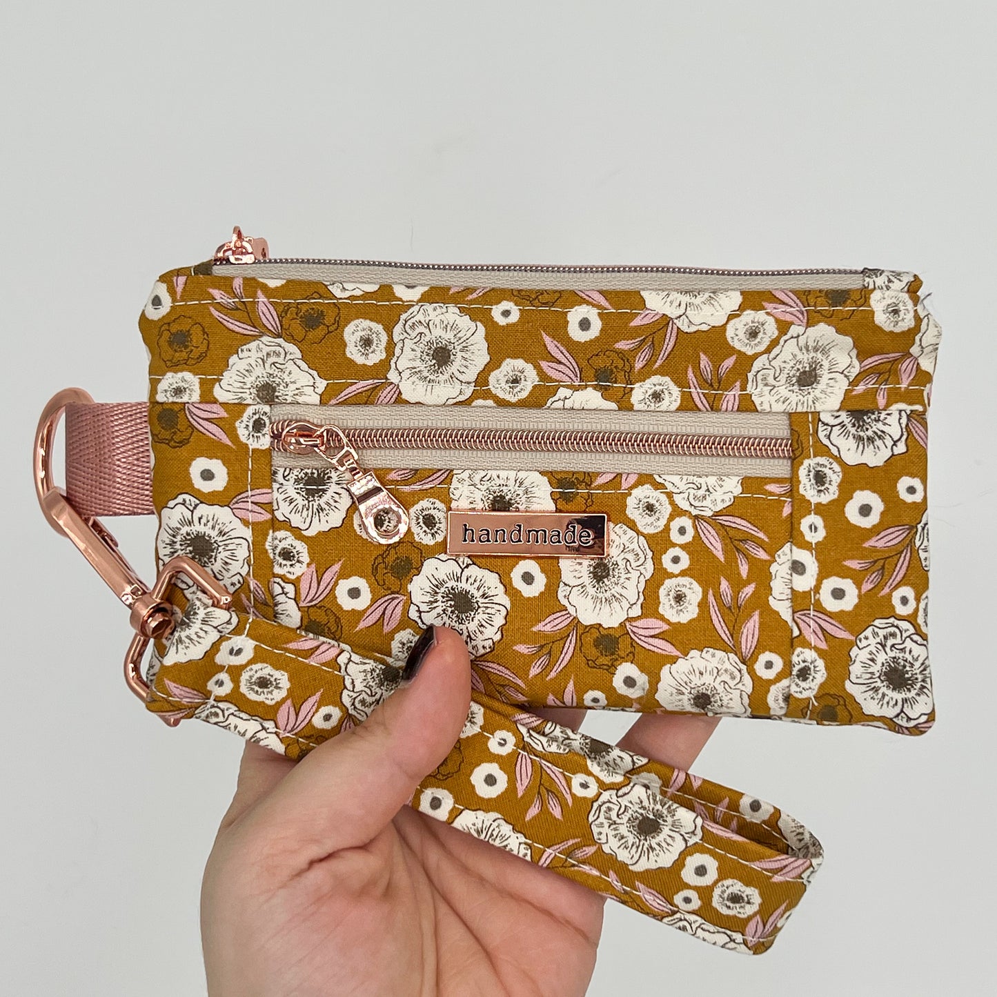 Two-Pocket Wristlet in Golden Bloom