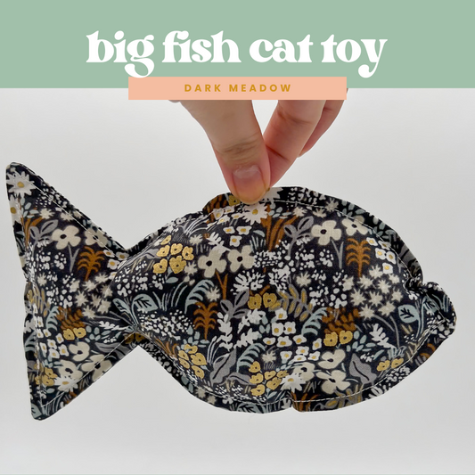 Big Fish Crinkle Cat Toy in Dark Meadow